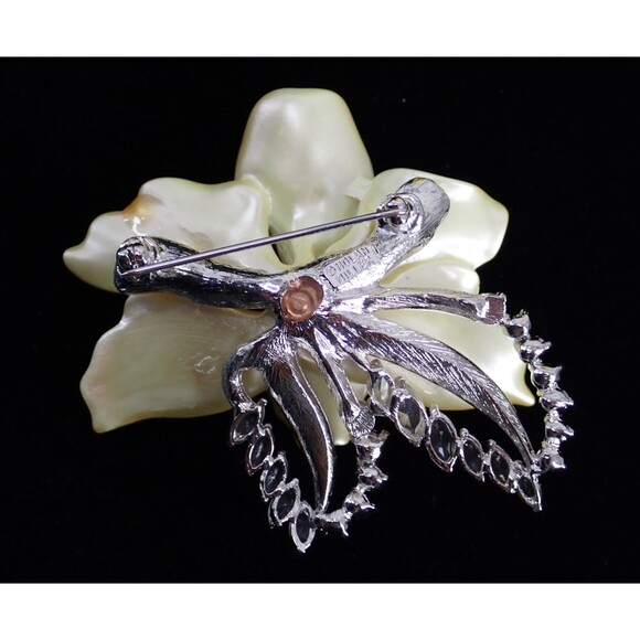 Nolan Miller Signed Ivory Orchid Floral Clear Crystal Rhinestones Brooch Vintage - Picture 8 of 16